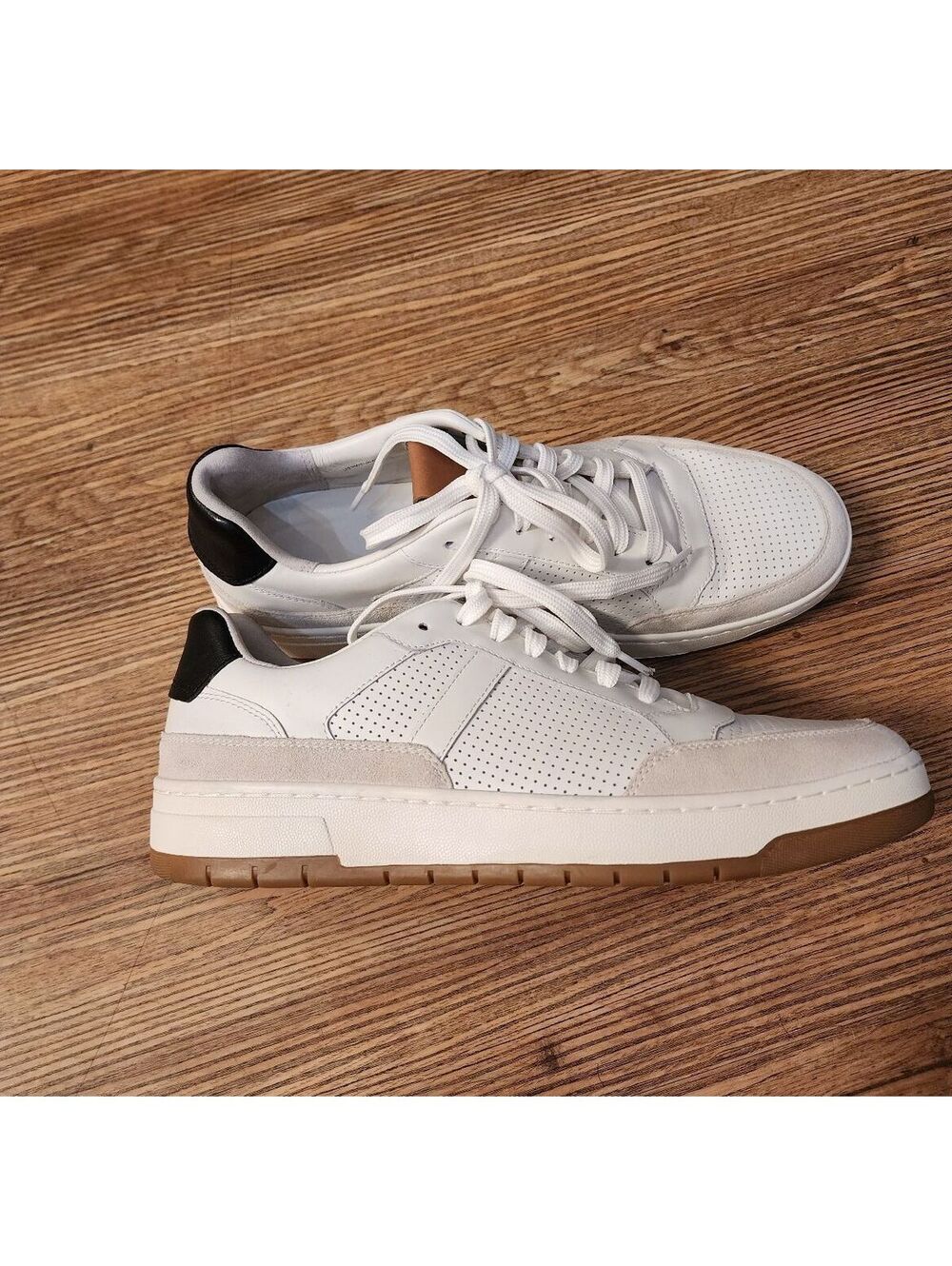 Size 9Men's Vince White Leather Sneakers with Perforated Design and Gum Sole,